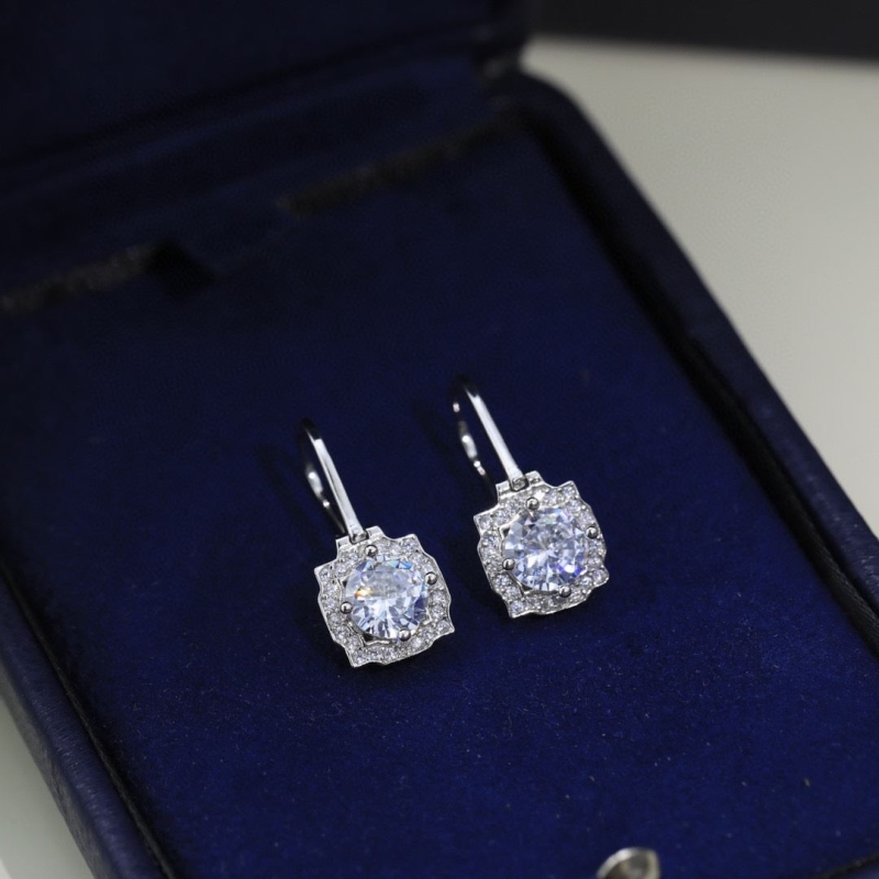 HARRY WINSTON